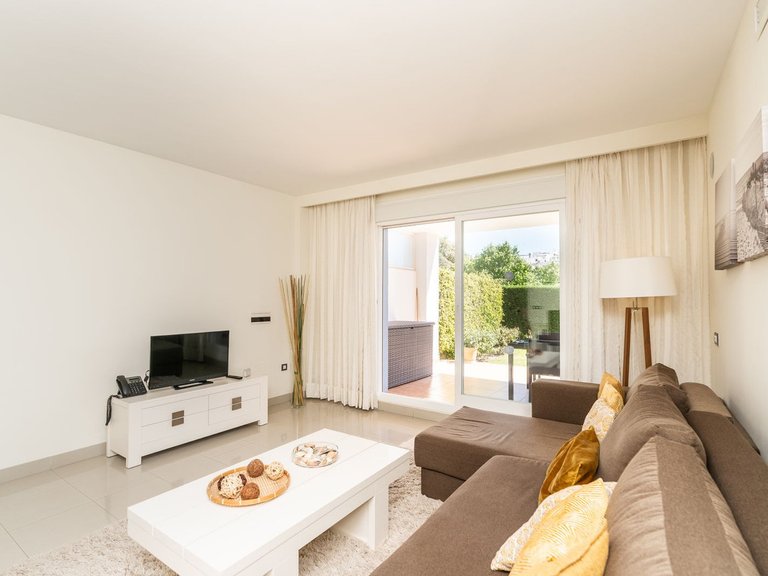 Apartment for Sale in Atalaya, Malaga 6