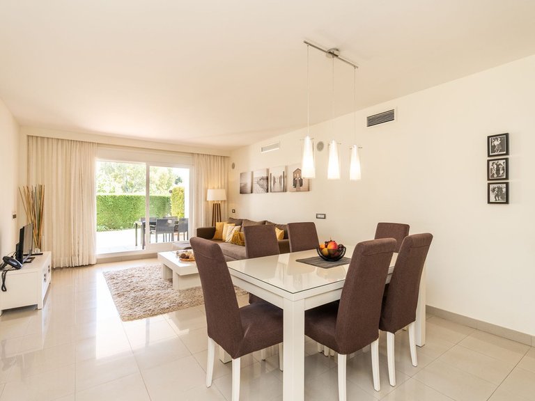 Apartment for Sale in Atalaya, Malaga 7