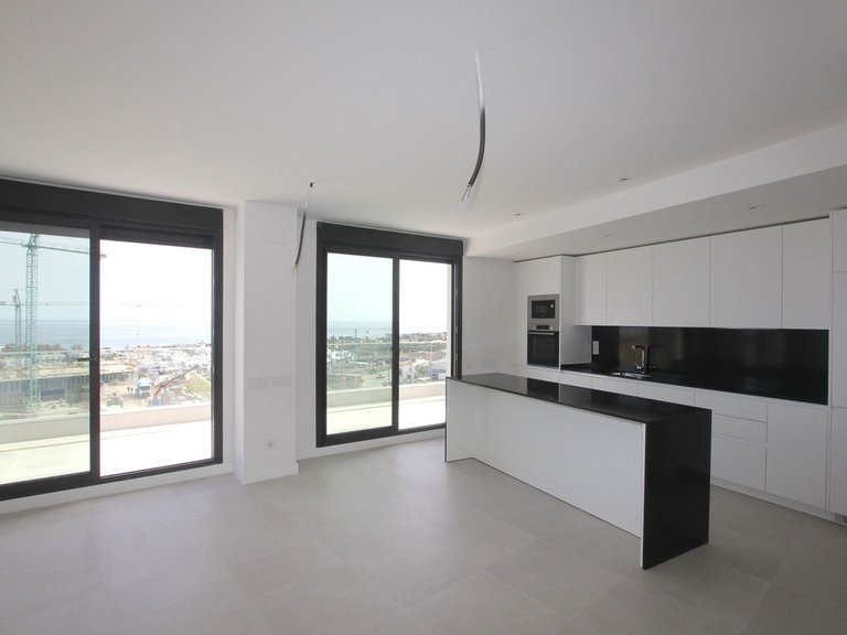 Apartment for Sale in Selwo, Malaga 1