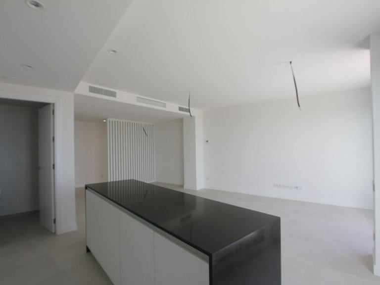 Apartment for Sale in Selwo, Malaga 7