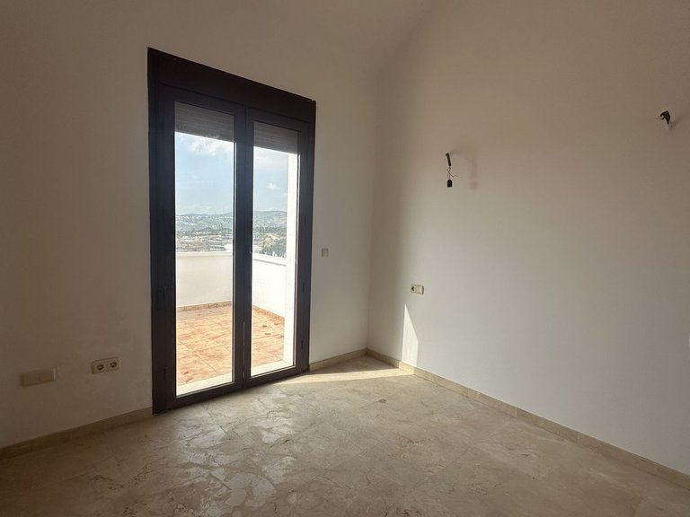 Villa for Sale in Doña Julia, Malaga 24