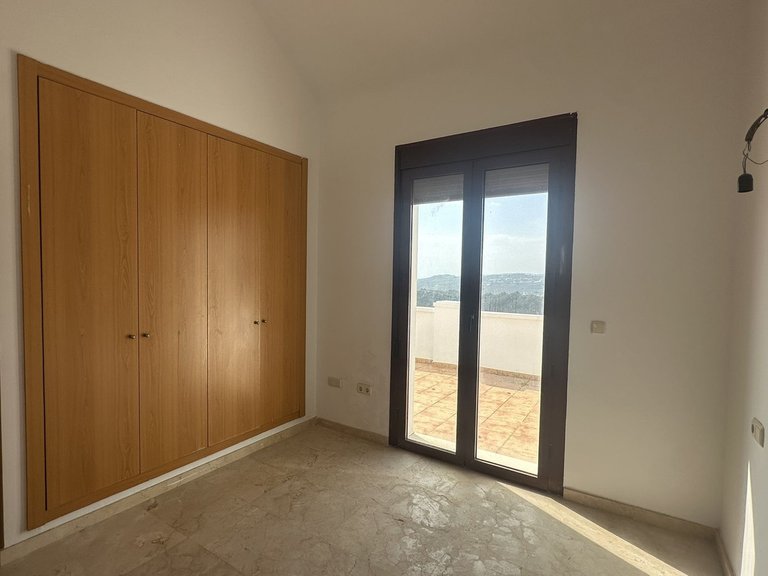 Villa for Sale in Doña Julia, Malaga 26