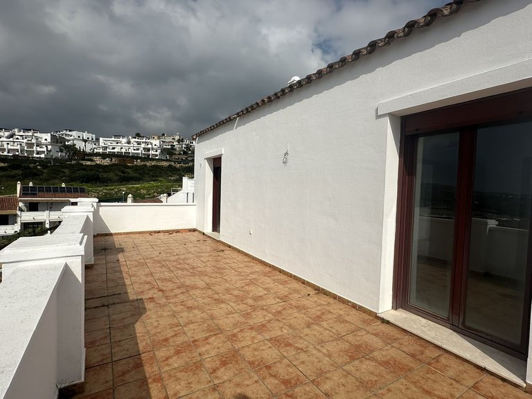 Villa for Sale in Doña Julia, Malaga 31