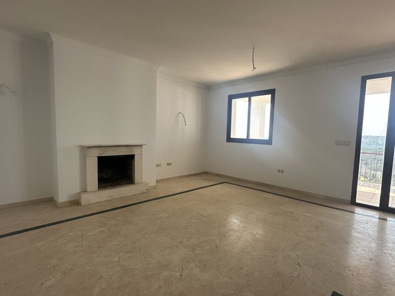 Villa for Sale in Doña Julia, Malaga 44