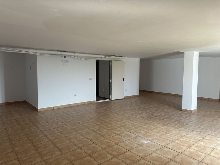Villa for Sale in Doña Julia, Malaga 57
