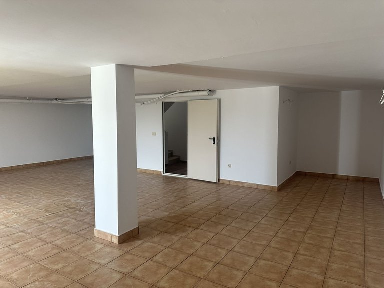 Villa for Sale in Doña Julia, Malaga 58