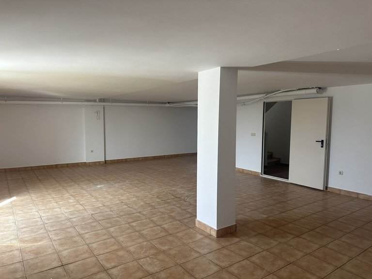 Villa for Sale in Doña Julia, Malaga 59