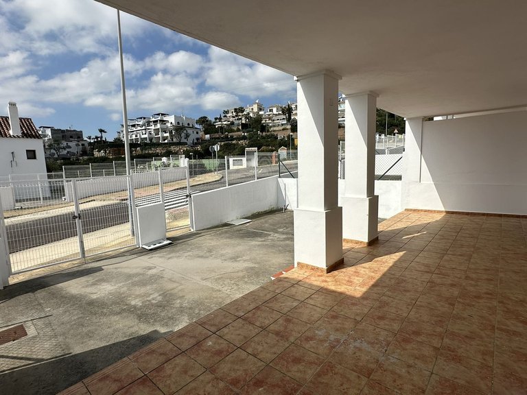 Villa for Sale in Doña Julia, Malaga 8