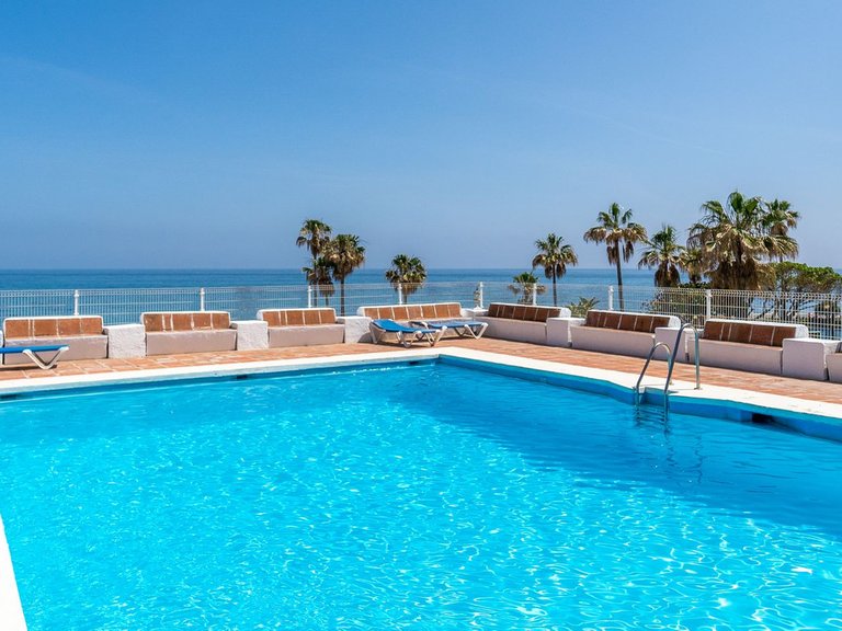 Apartment for Sale in Calahonda, Malaga 1