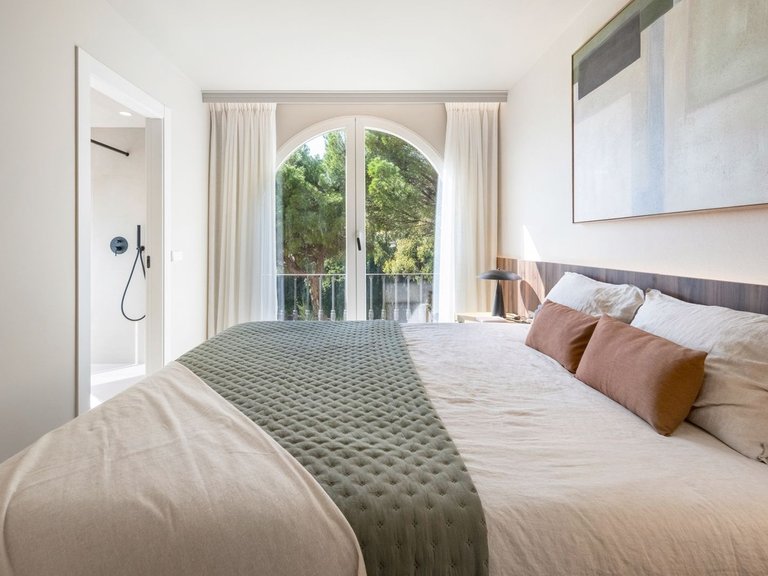 Apartment for Sale in La Quinta, Malaga 25
