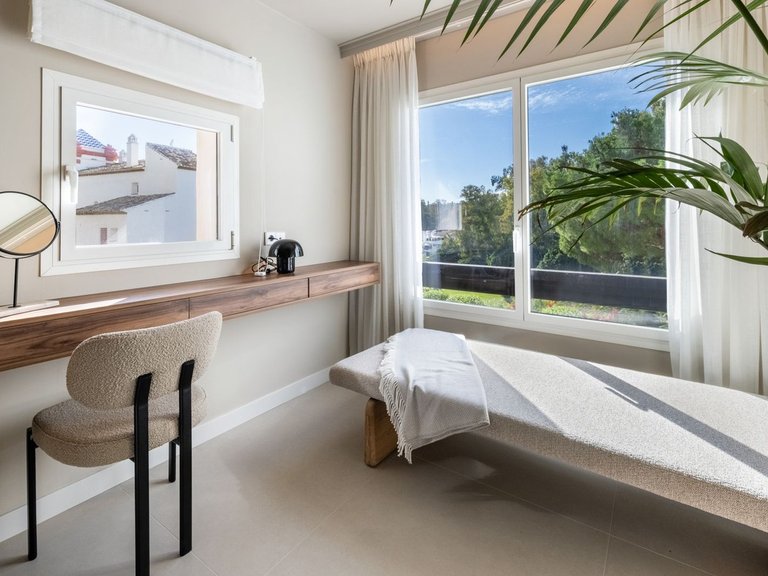 Apartment for Sale in La Quinta, Malaga 33