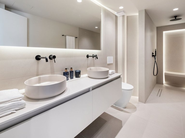 Apartment for Sale in La Quinta, Malaga 36