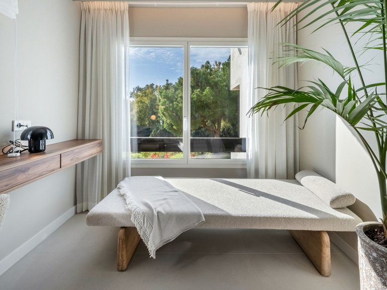 Apartment for Sale in La Quinta, Malaga 38
