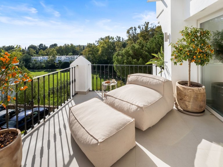 Apartment for Sale in La Quinta, Malaga 44