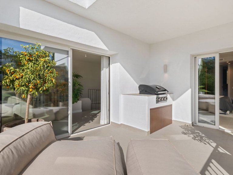 Apartment for Sale in La Quinta, Malaga 45