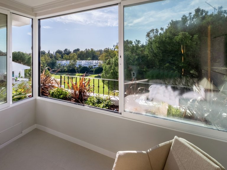 Apartment for Sale in La Quinta, Malaga 47