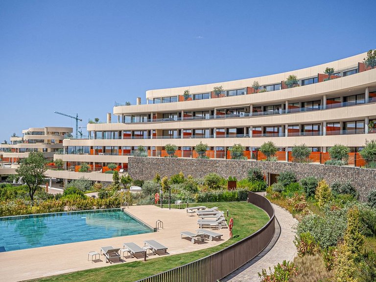 Apartment for Sale in Higueron, Malaga 14