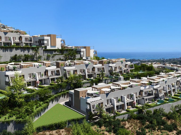Town House for Sale in Costa del Sol Elviria, Malaga 8