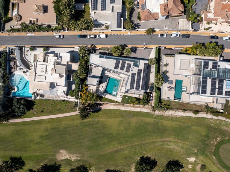 Villa for Sale in Benahavís, Malaga 3