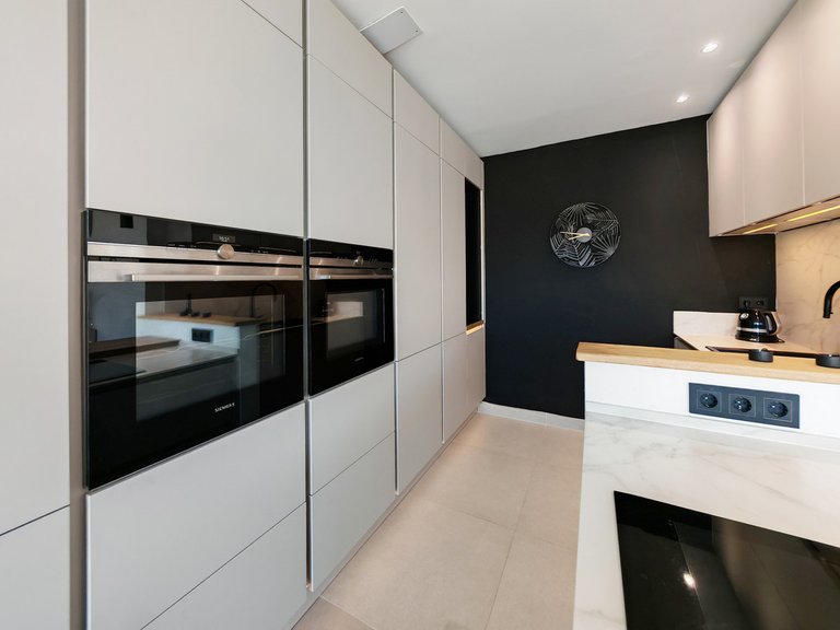 Villa for Sale in Estepona, Malaga 12