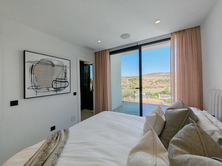 Villa for Sale in Estepona, Malaga 22