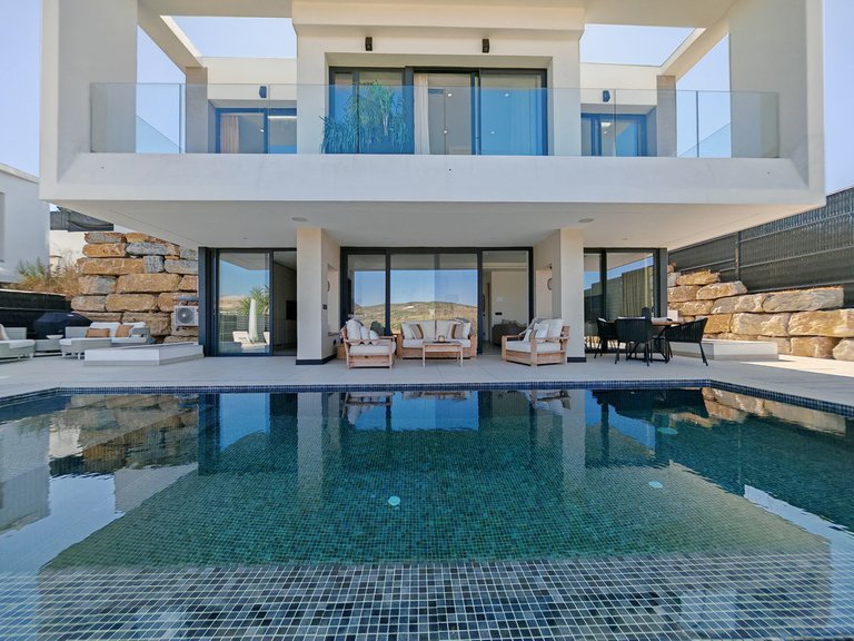 Villa for Sale in Estepona, Malaga 5
