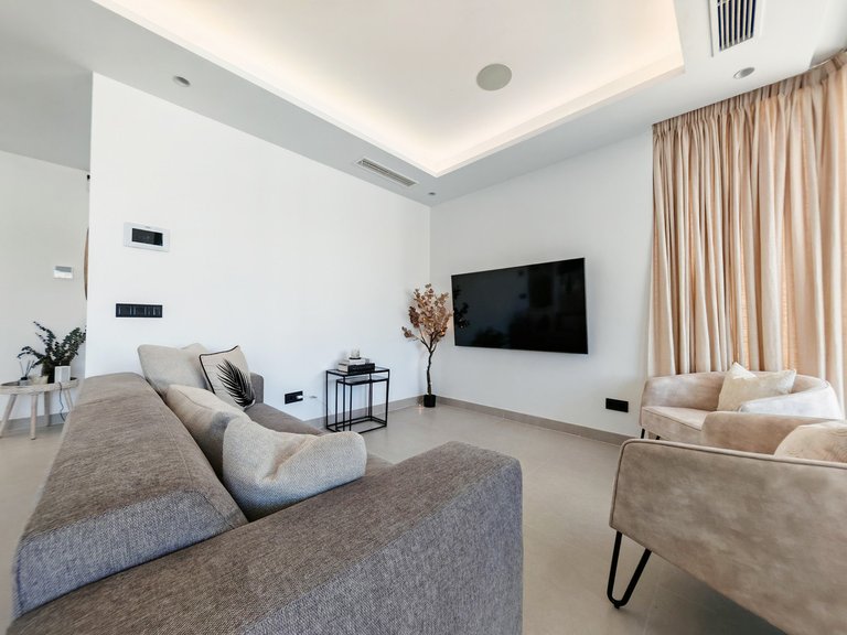 Villa for Sale in Estepona, Malaga 8