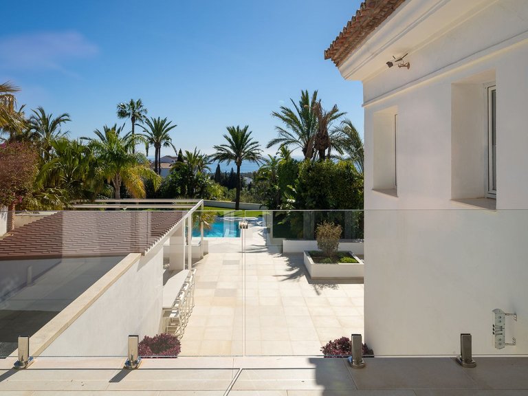 Villa for Sale in Hacienda Las Chapas, Malaga 13
