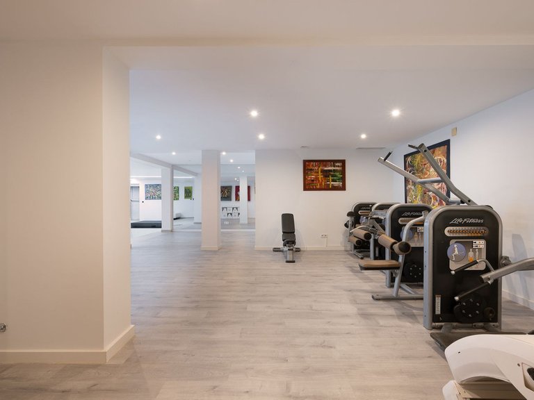 Villa for Sale in Hacienda Las Chapas, Malaga 17