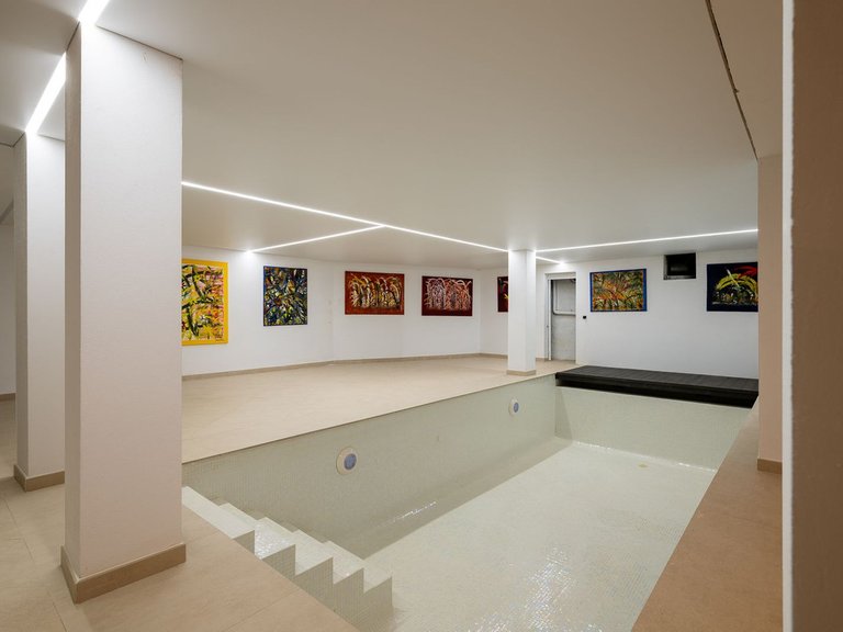 Villa for Sale in Hacienda Las Chapas, Malaga 19
