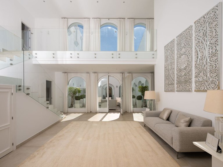 Villa for Sale in Hacienda Las Chapas, Malaga 2