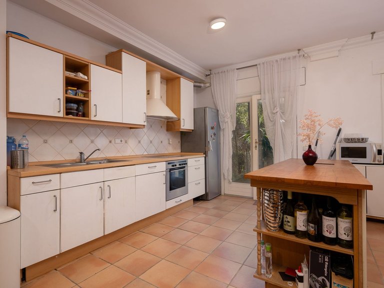 Villa for Sale in Hacienda Las Chapas, Malaga 29