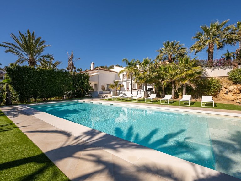 Villa for Sale in Hacienda Las Chapas, Malaga 58