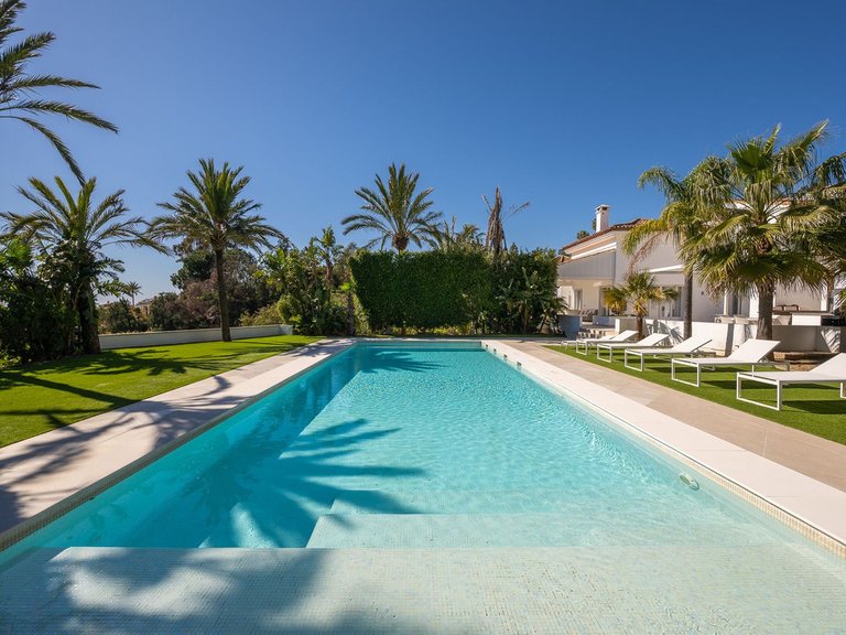 Villa for Sale in Hacienda Las Chapas, Malaga 59