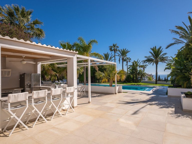 Villa for Sale in Hacienda Las Chapas, Malaga 68