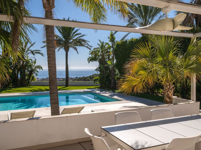 Villa for Sale in Hacienda Las Chapas, Malaga 72