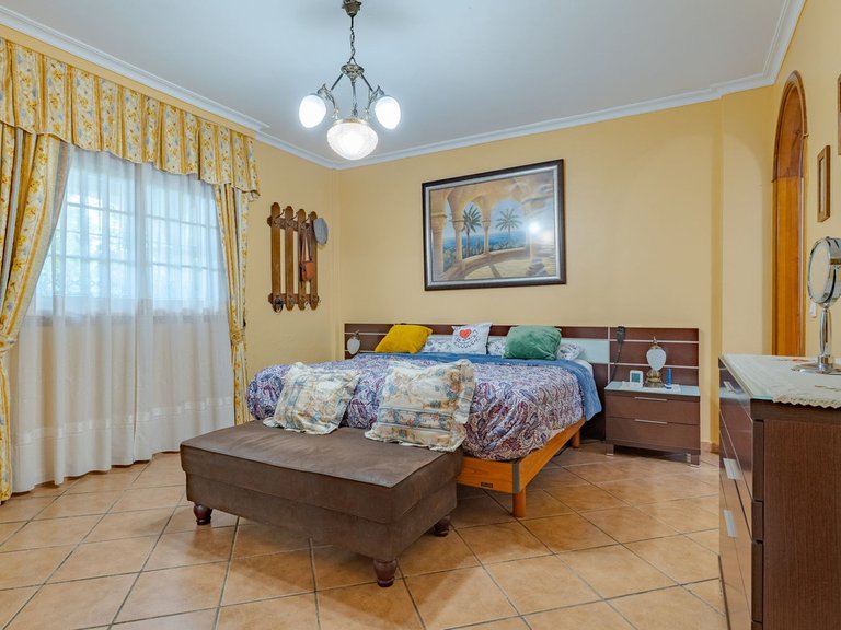 Villa for Sale in Alhaurín El Grande, Malaga 19