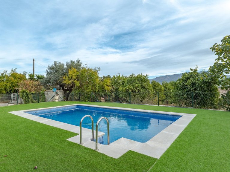 Villa for Sale in Alhaurín El Grande, Malaga 40