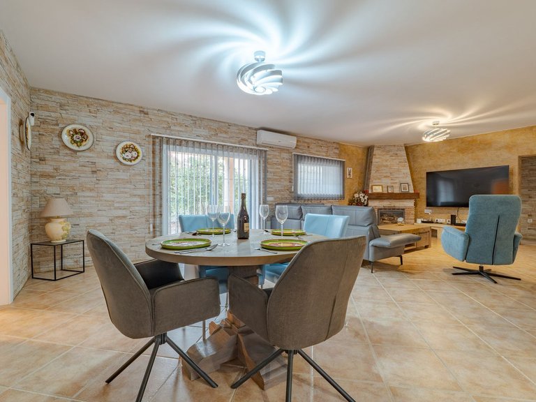 Villa for Sale in Alhaurín El Grande, Malaga 50
