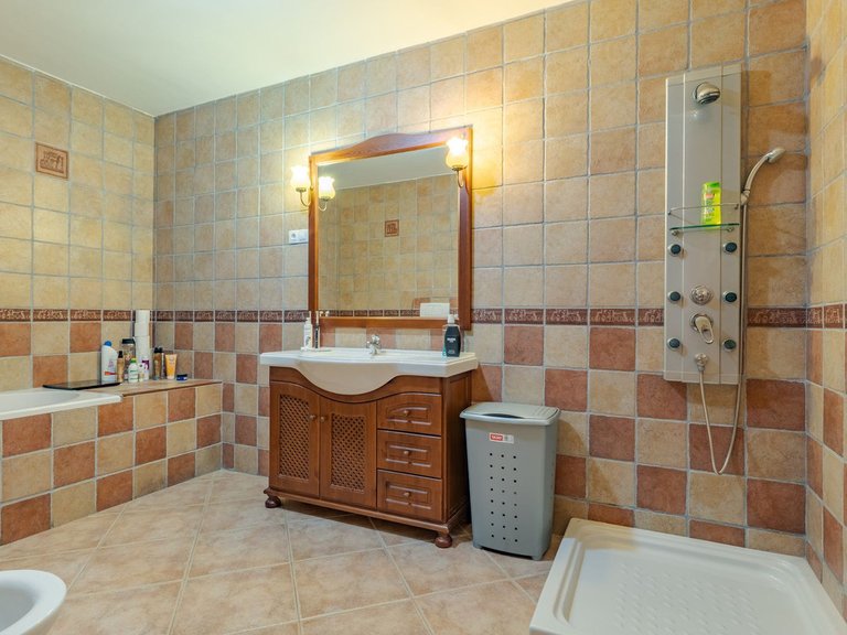 Villa for Sale in Alhaurín El Grande, Malaga 62