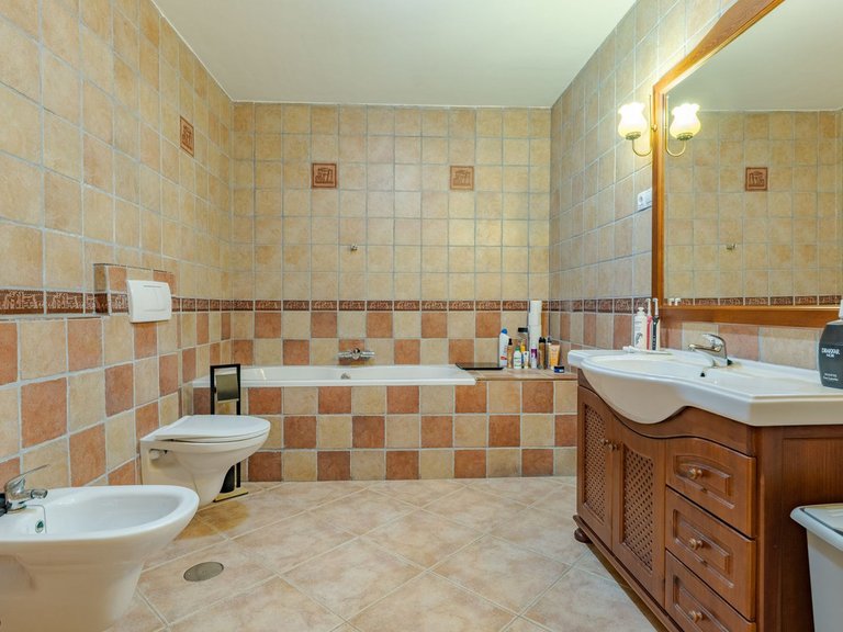 Villa for Sale in Alhaurín El Grande, Malaga 64