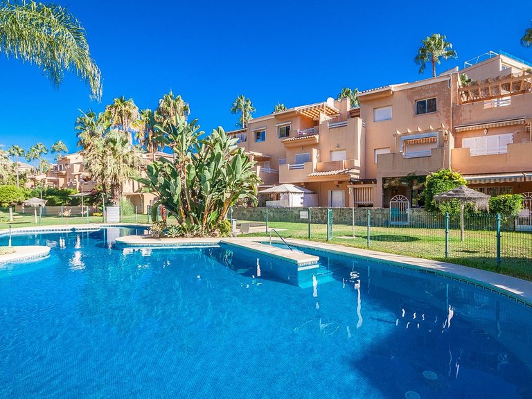 Apartment for Sale in Cabopino, Malaga 2