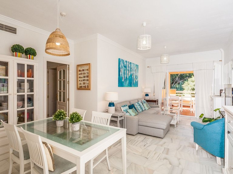 Apartment for Sale in Cabopino, Malaga 3