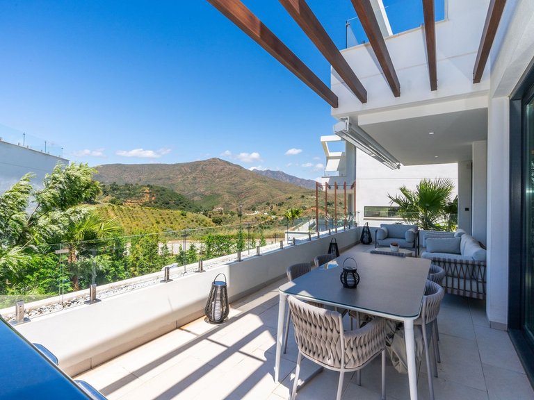 Villa for Sale in La Cala Golf, Malaga 17