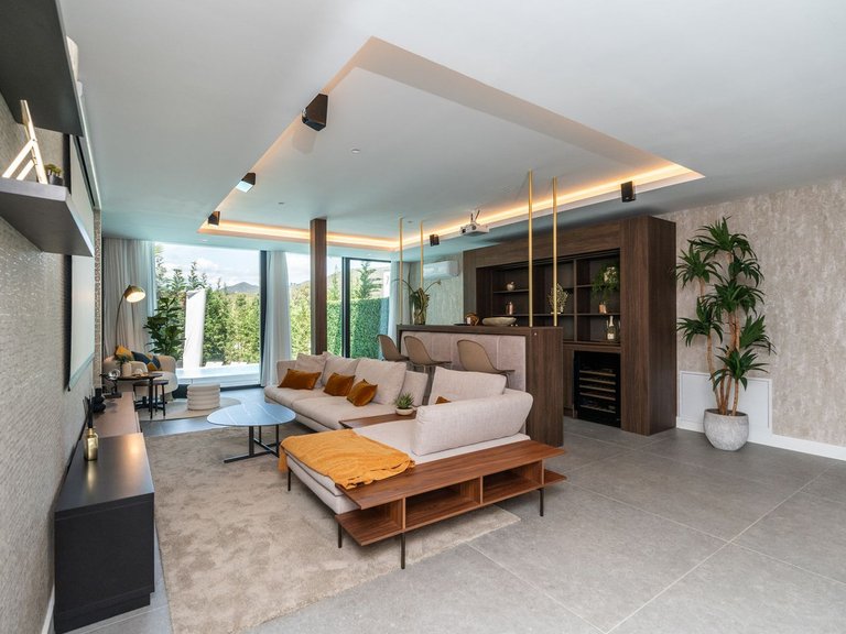Villa for Sale in La Cala Golf, Malaga 41