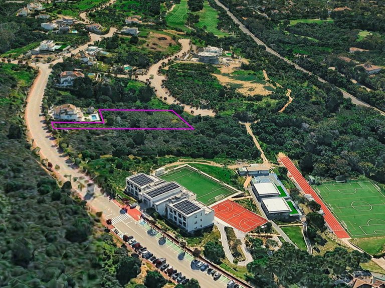 Plot for Sale in Sotogrande, Cadiz 1