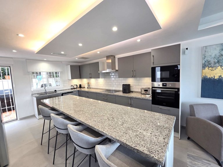 Villa for Sale in Artola, Malaga 1