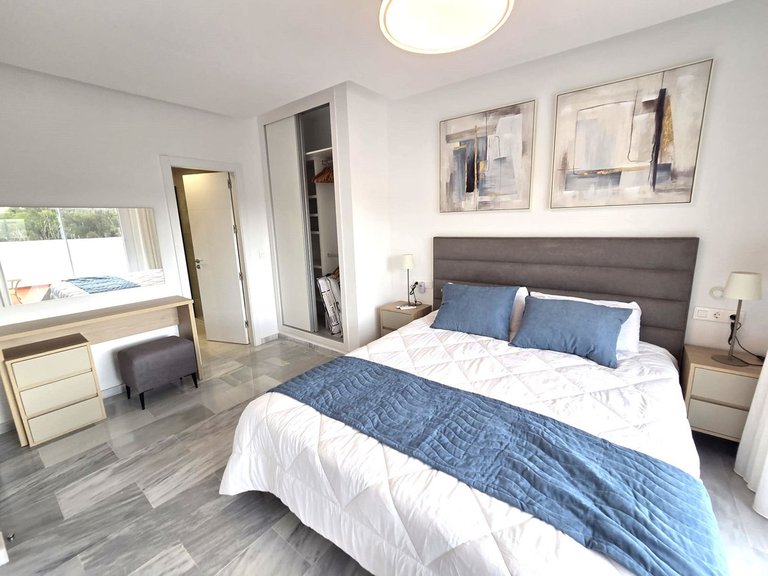 Villa for Sale in Artola, Malaga 10