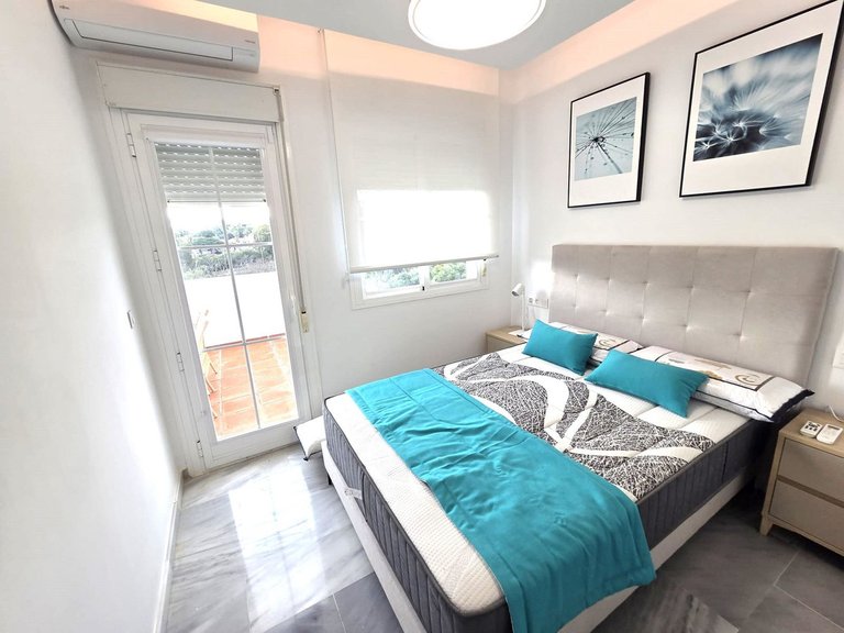 Villa for Sale in Artola, Malaga 13