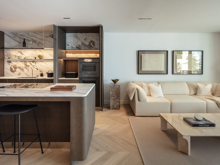 Apartment for Sale in The Golden Mile, Malaga 8
